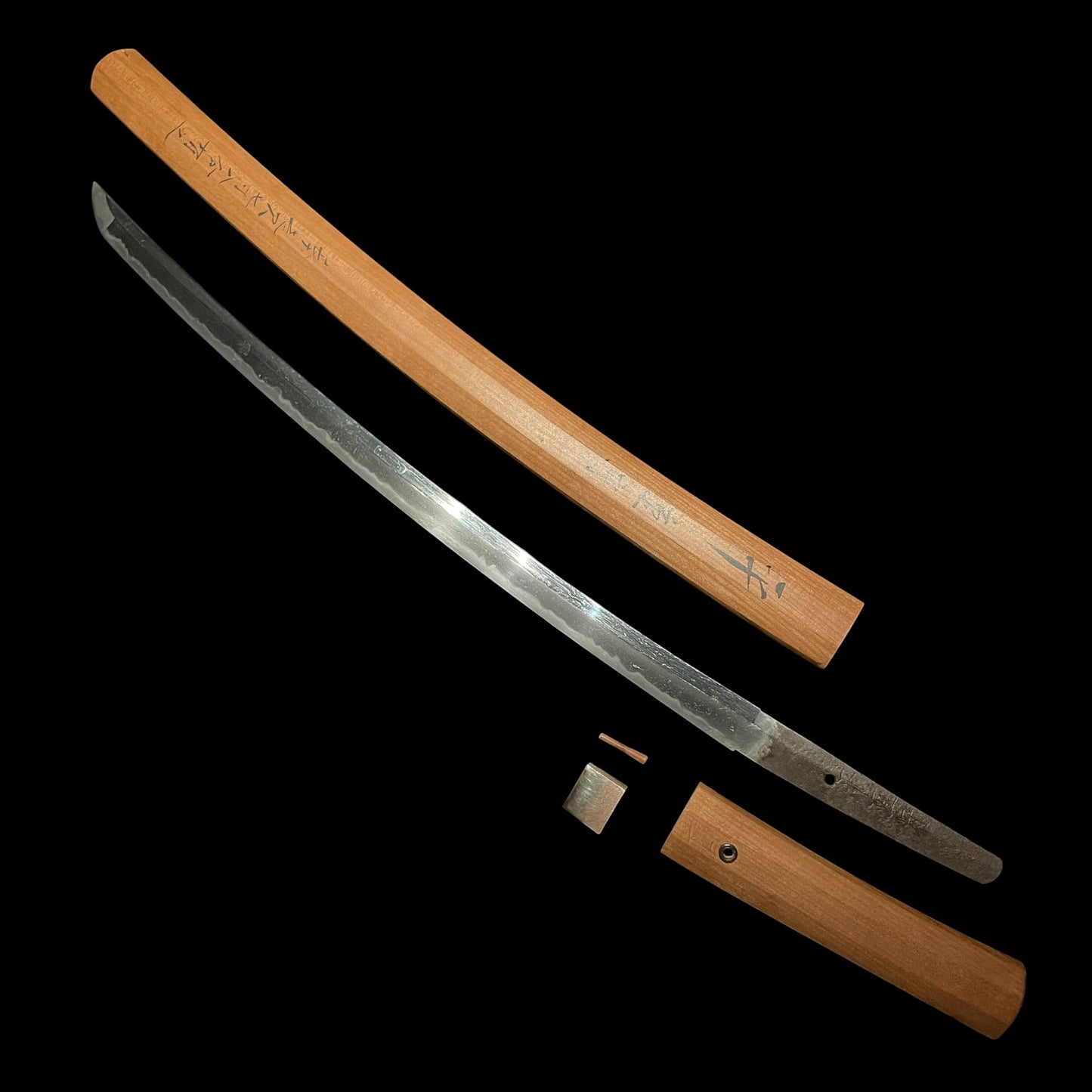 Taira Shigemori 平重守 signed Long Wakizashi, Sayagaki 鞘書き, Muromachi period