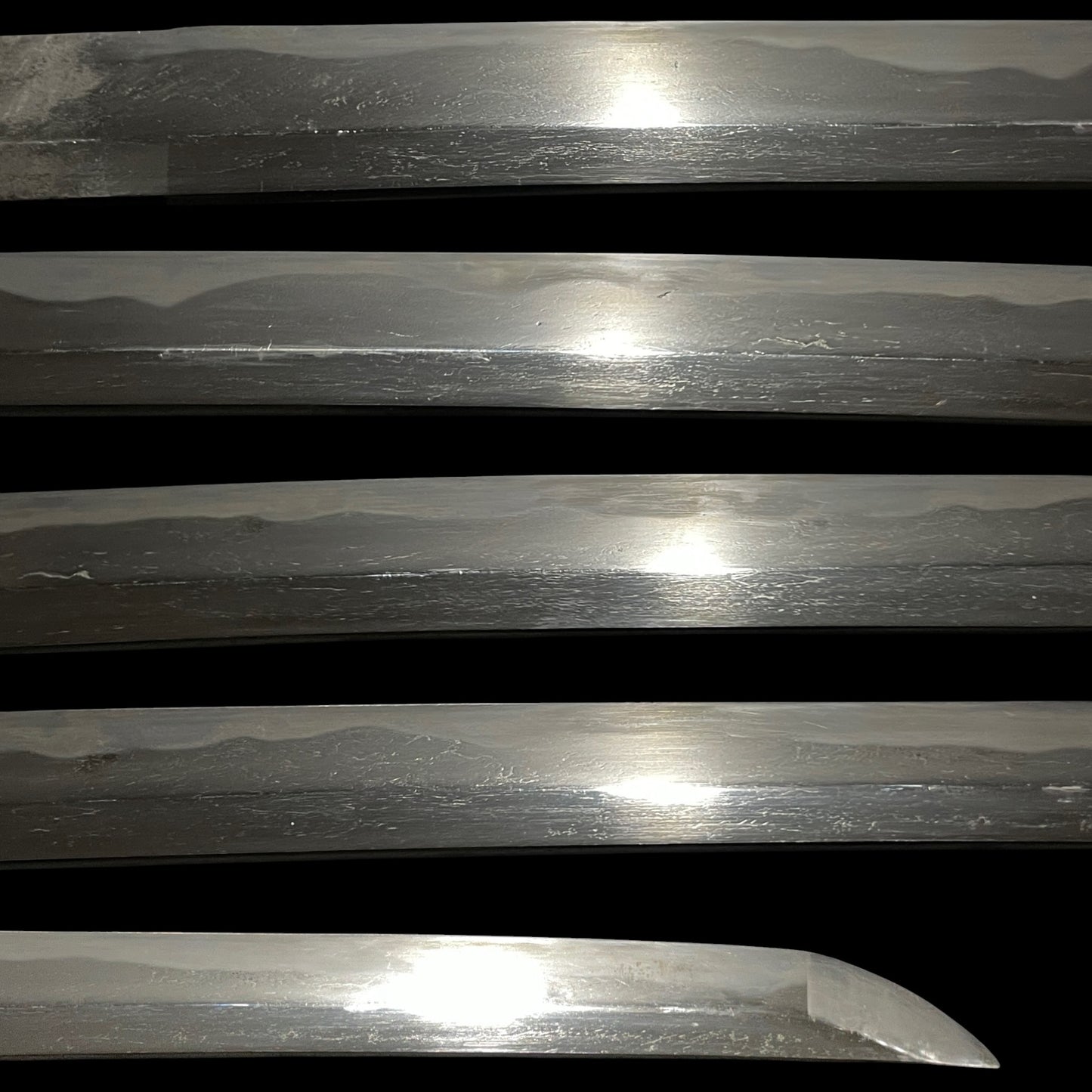 Pine needle Fuchikashira Long Wakizashi, Shishi Menuki, Muromachi period mumei