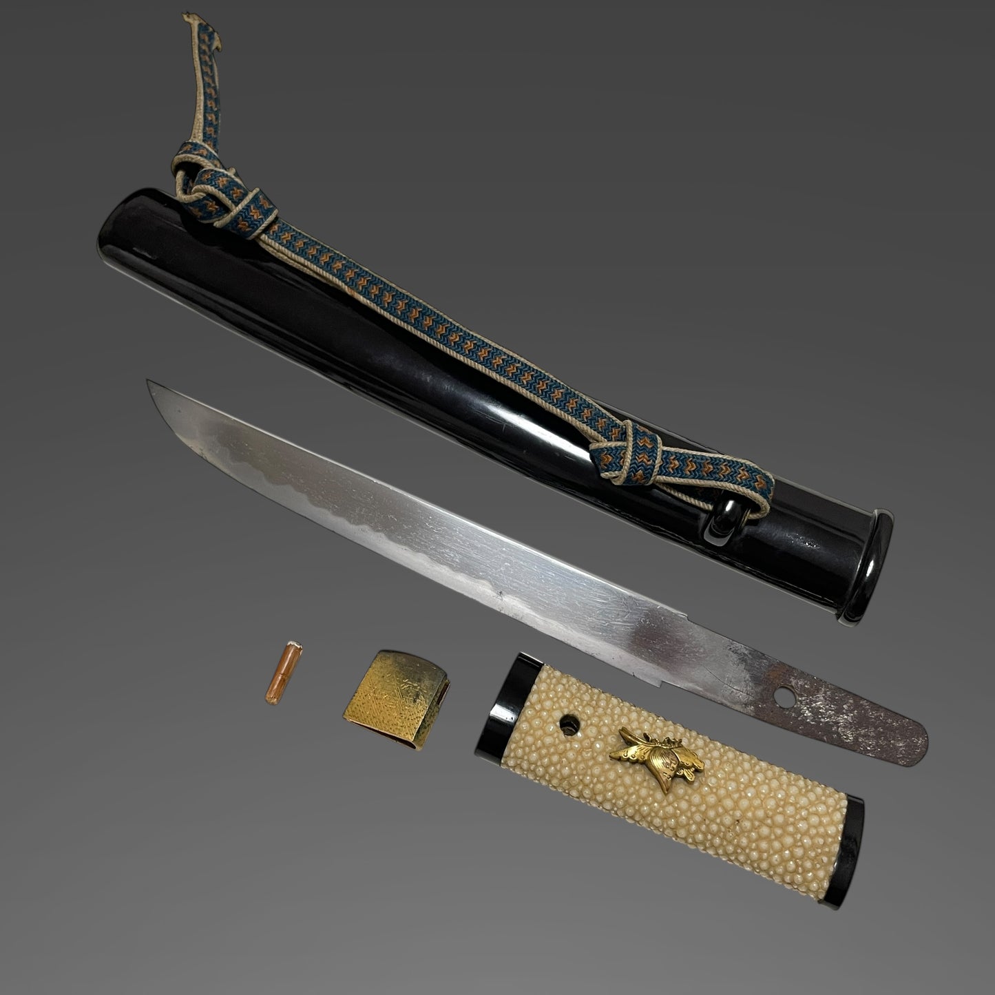 Aikuchi Style TANTO, Butterfly menuki, Late Edo period mumei