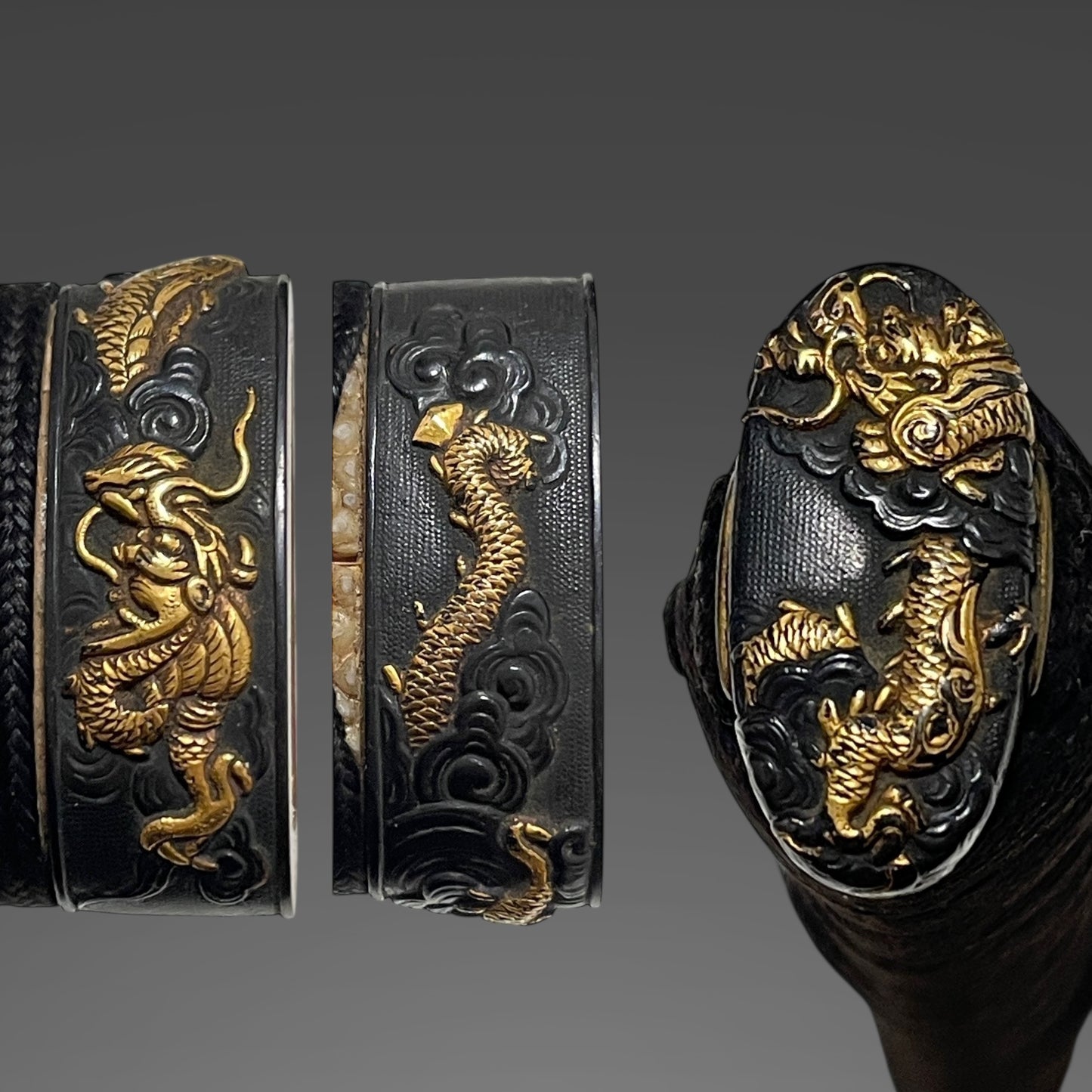 Dragon Fuchikashira, Long Wakizashi, 真鍮散鍔, Muromachi period mumei