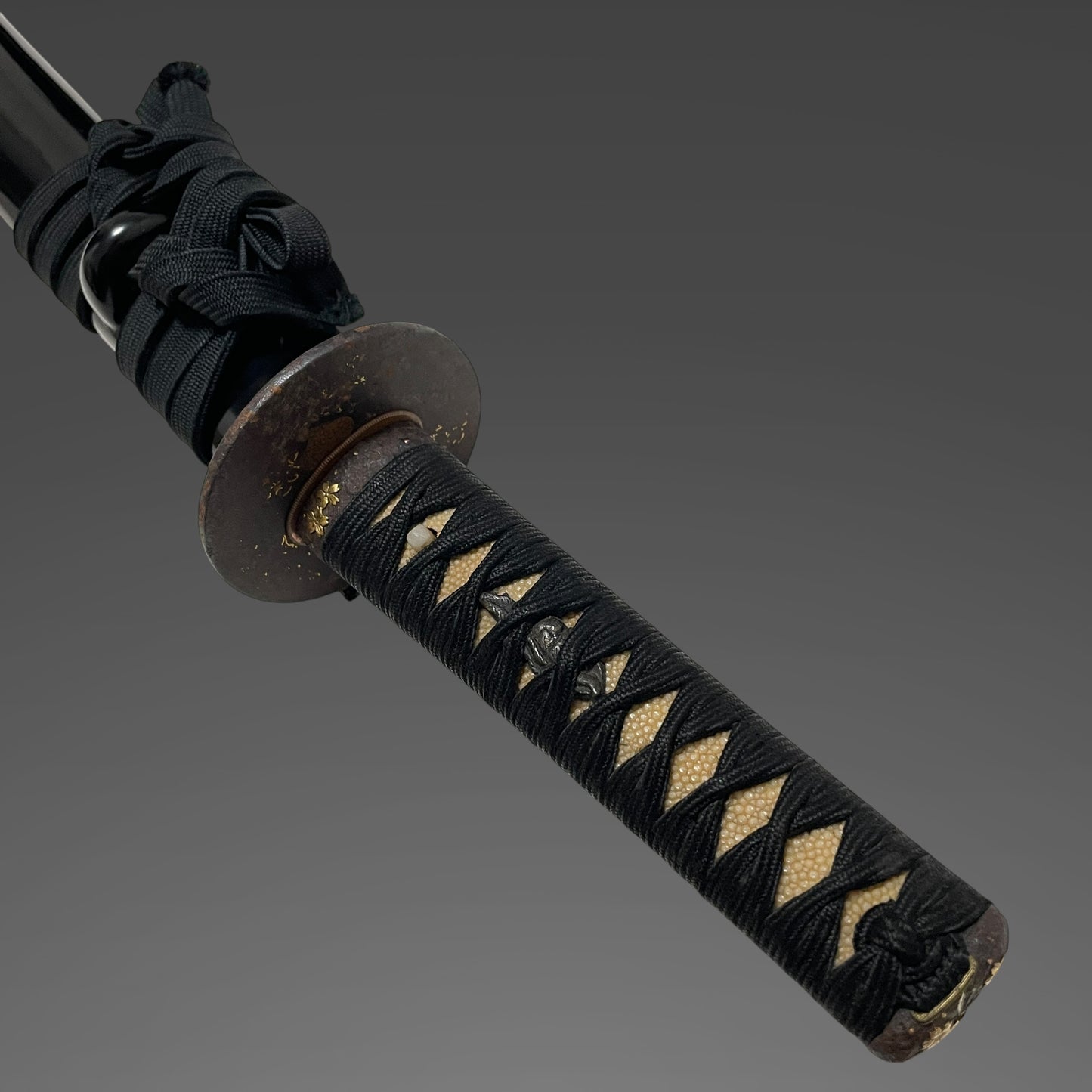 Bizenkokuju Osafune Harumitsu 備前国住長船治光 1536 Wakizashi, Suebizen 末備前, Muromachi period