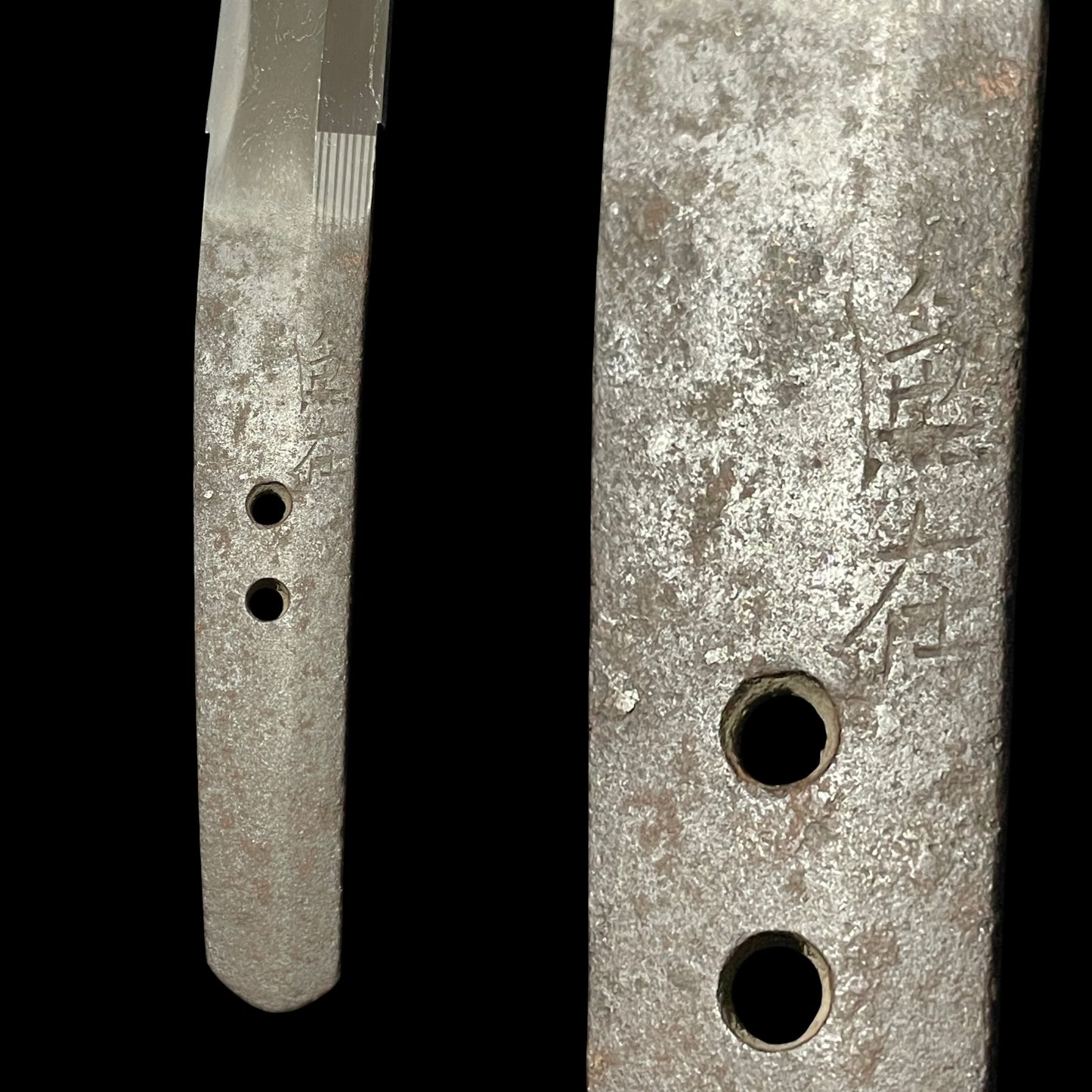 Long Shobuzukuri Wakizashi, Kaneari 兼在 signed, Muromachi period