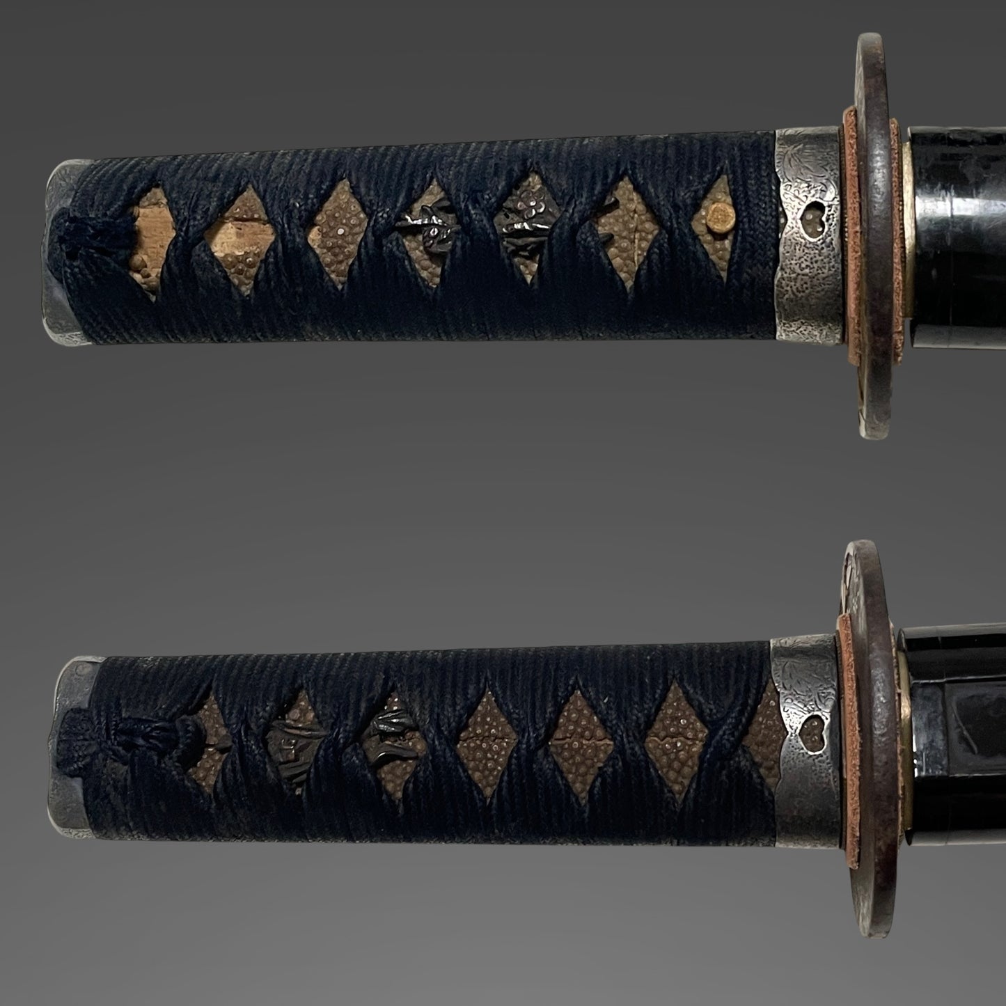 Naginata Naoshi 薙刀直し Wakizashi, Silver Fuchikashira, Muromachi period mumei