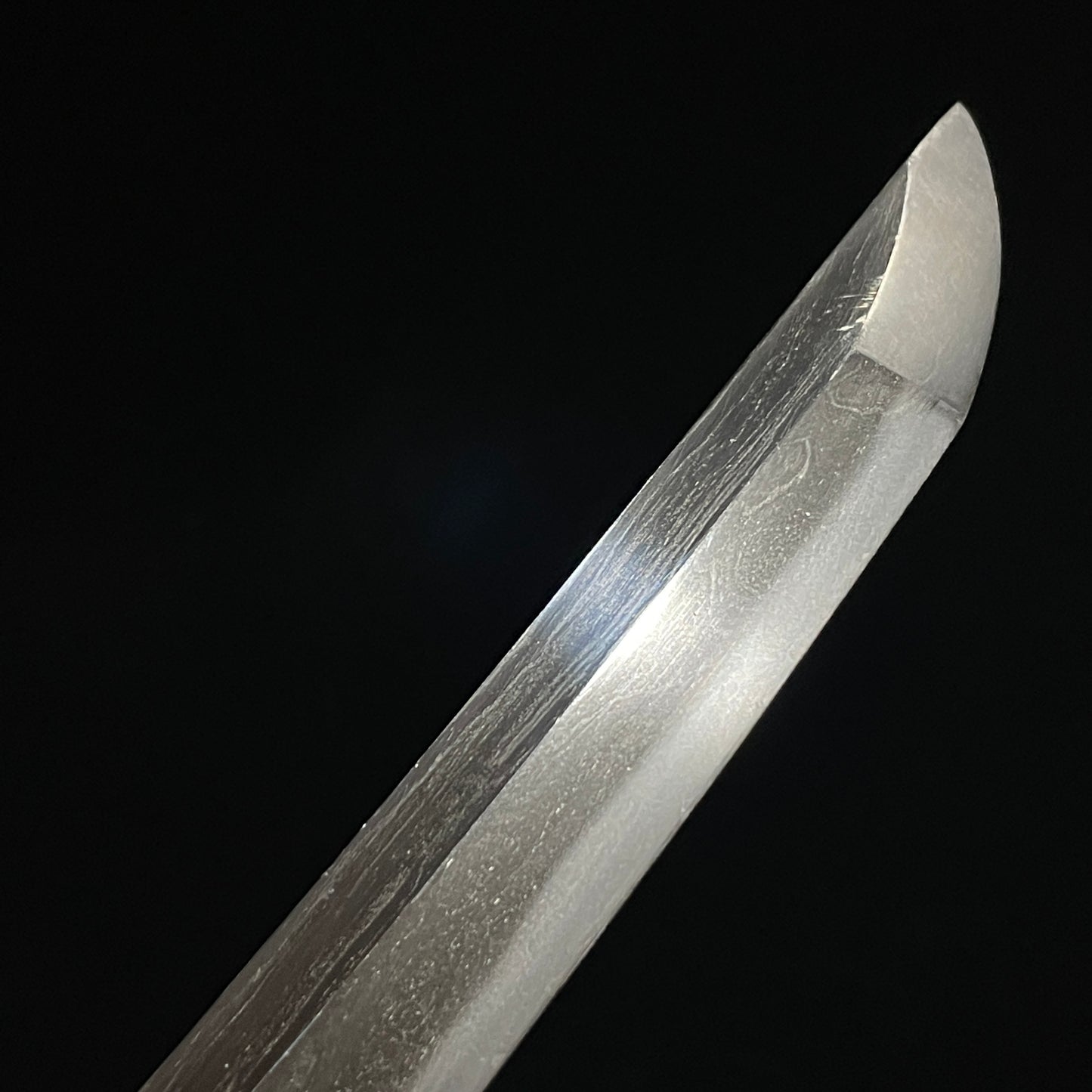 Oomasamehada 大柾目肌 Wakizashi with Kozuka, Edo period mumei