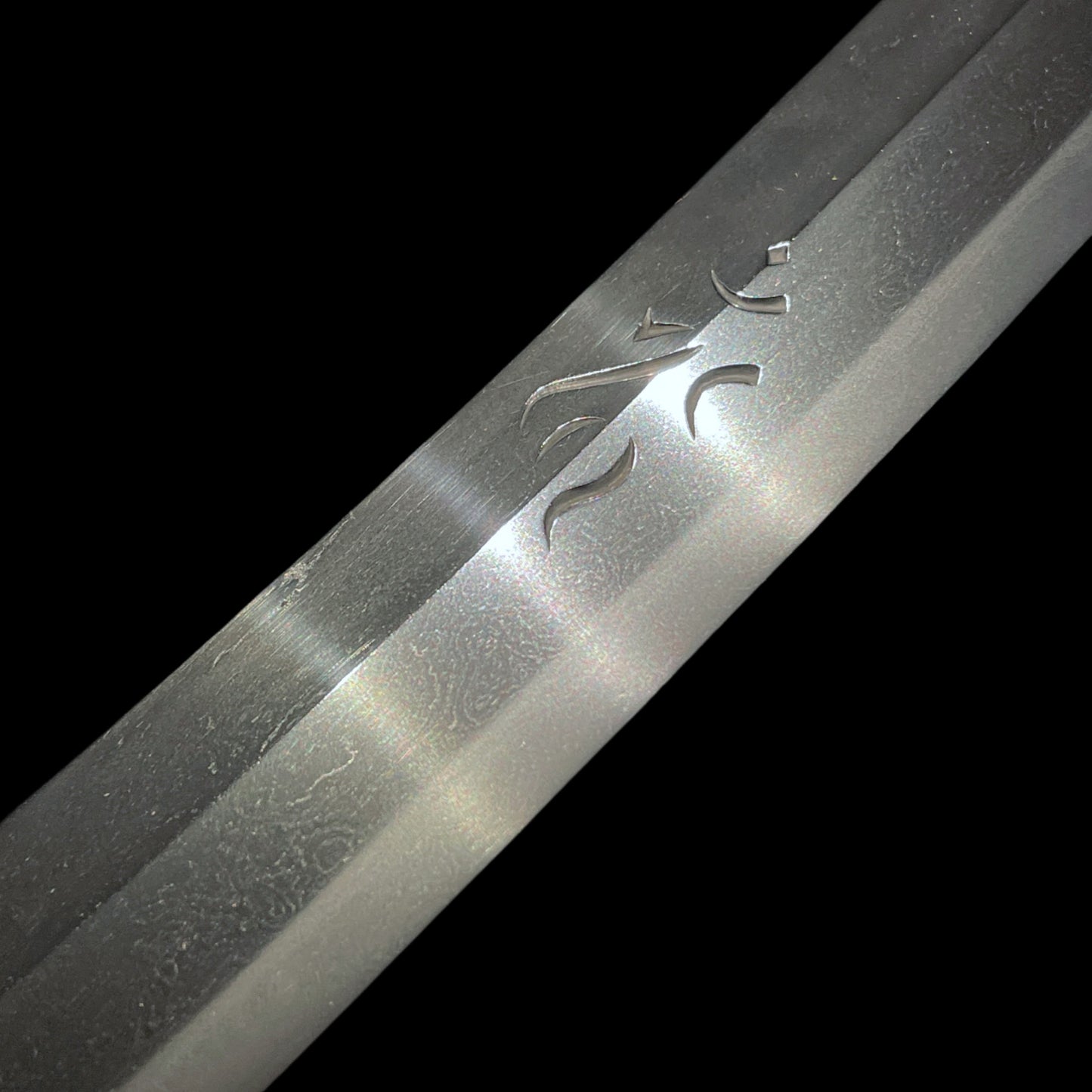 Horimono 彫物, Shobuzukuri Wakizashi, Uda 宇多, Muromachi period, NBTHK Certificate
