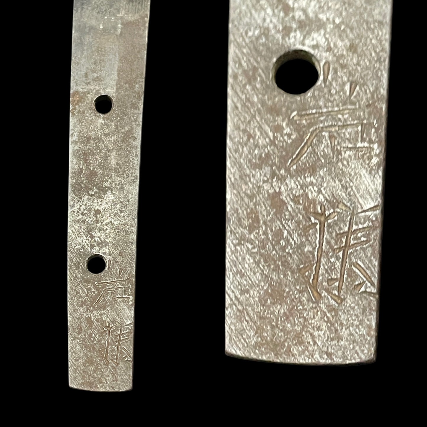 Ganmaku 岩捲 signed Wakizashi, Midareba 乱刃, Early Edo period