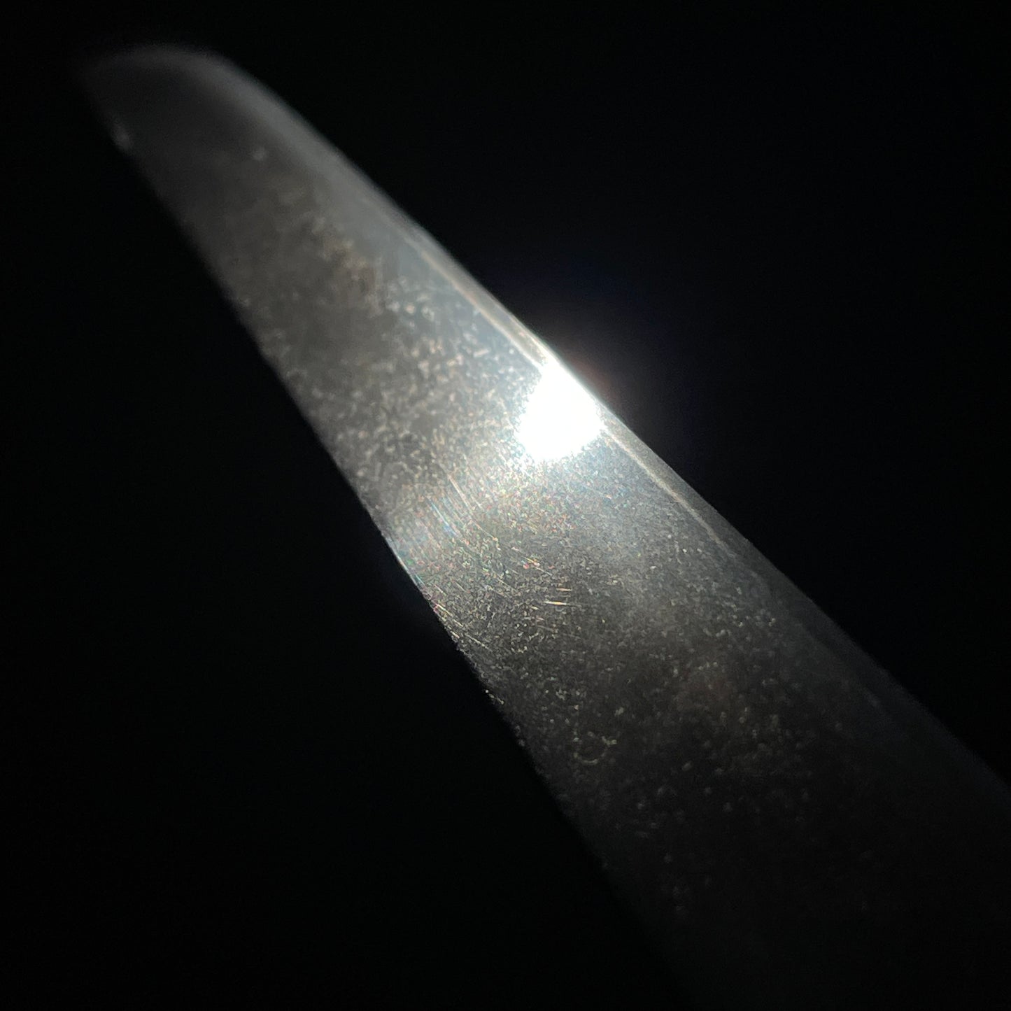 Aikuchi Style TANTO, Bishuosafune Yasumitsu 備州長船康光 signed, Early Muromachi period