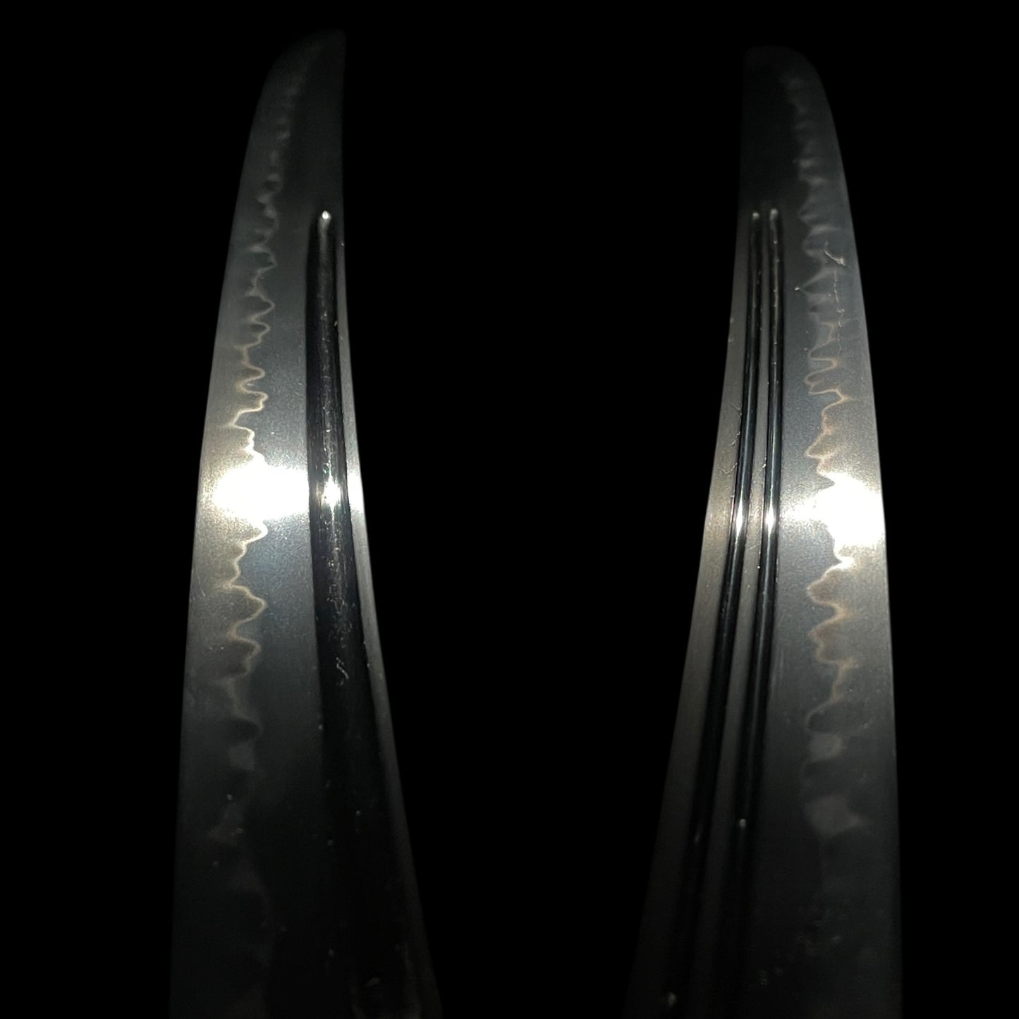 Munekiyo 宗清 signed Sunnobi-Tanto 寸延短刀, Late Edo period, NBTHK Certificate