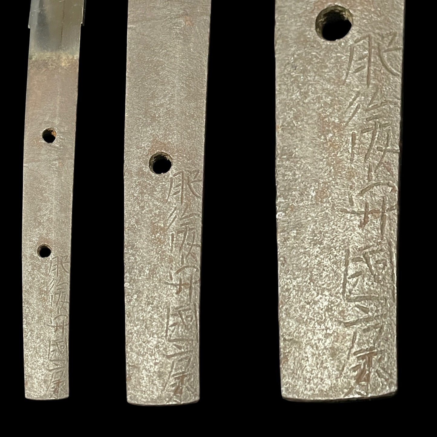 Higonokami Kuniyasu 肥後守国康 signed Long Wakizashi, Waterfowl Brass Fuchikashira, Edo period