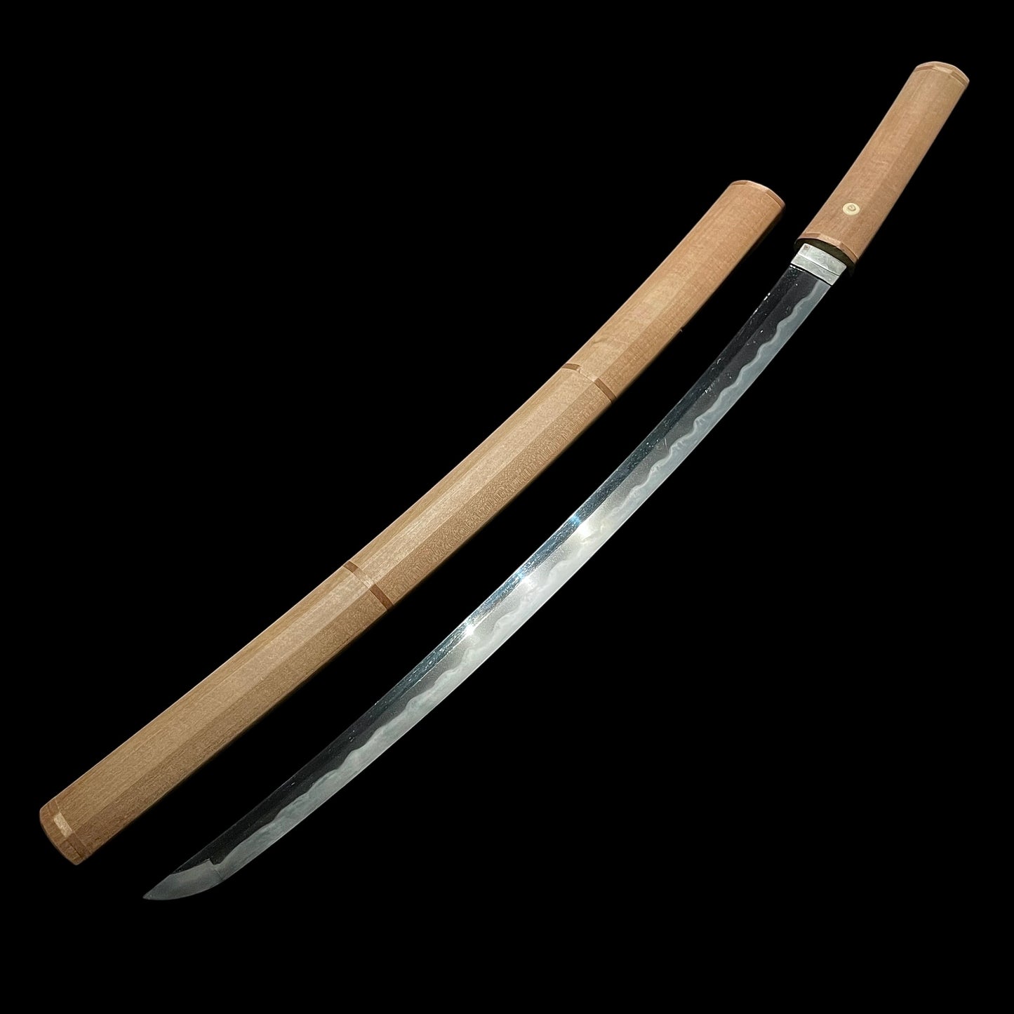 Astonishing Hamon Long Wakizashi, Edo period mumei
