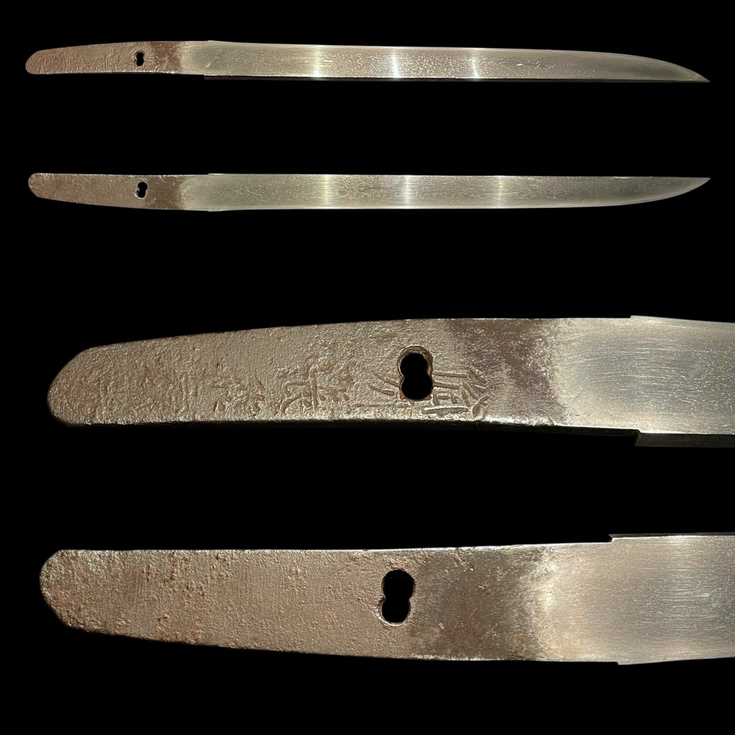 Aikuchi Style TANTO, Bishuosafune Yasumitsu 備州長船康光 signed, Early Muromachi period