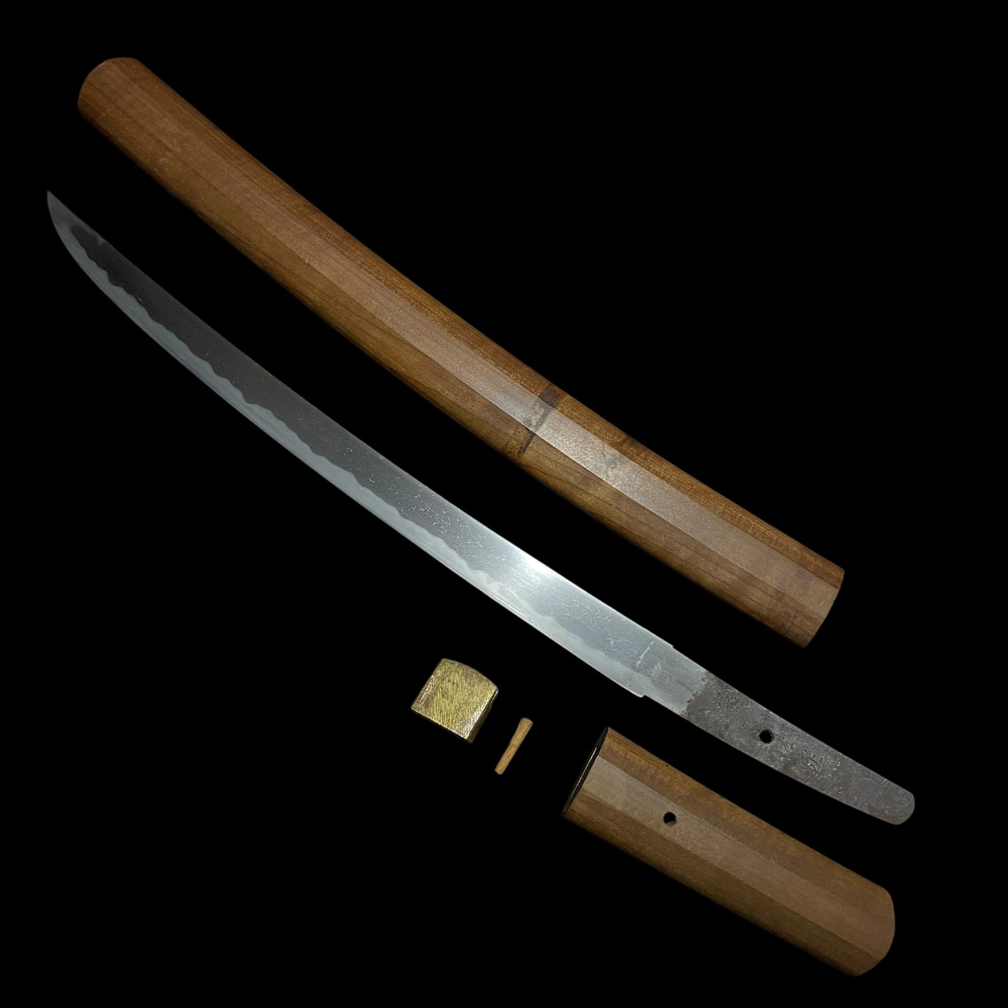 Sunnobi-Tanto 寸延短刀, Sukesada 祐定 signed, Muromachi period