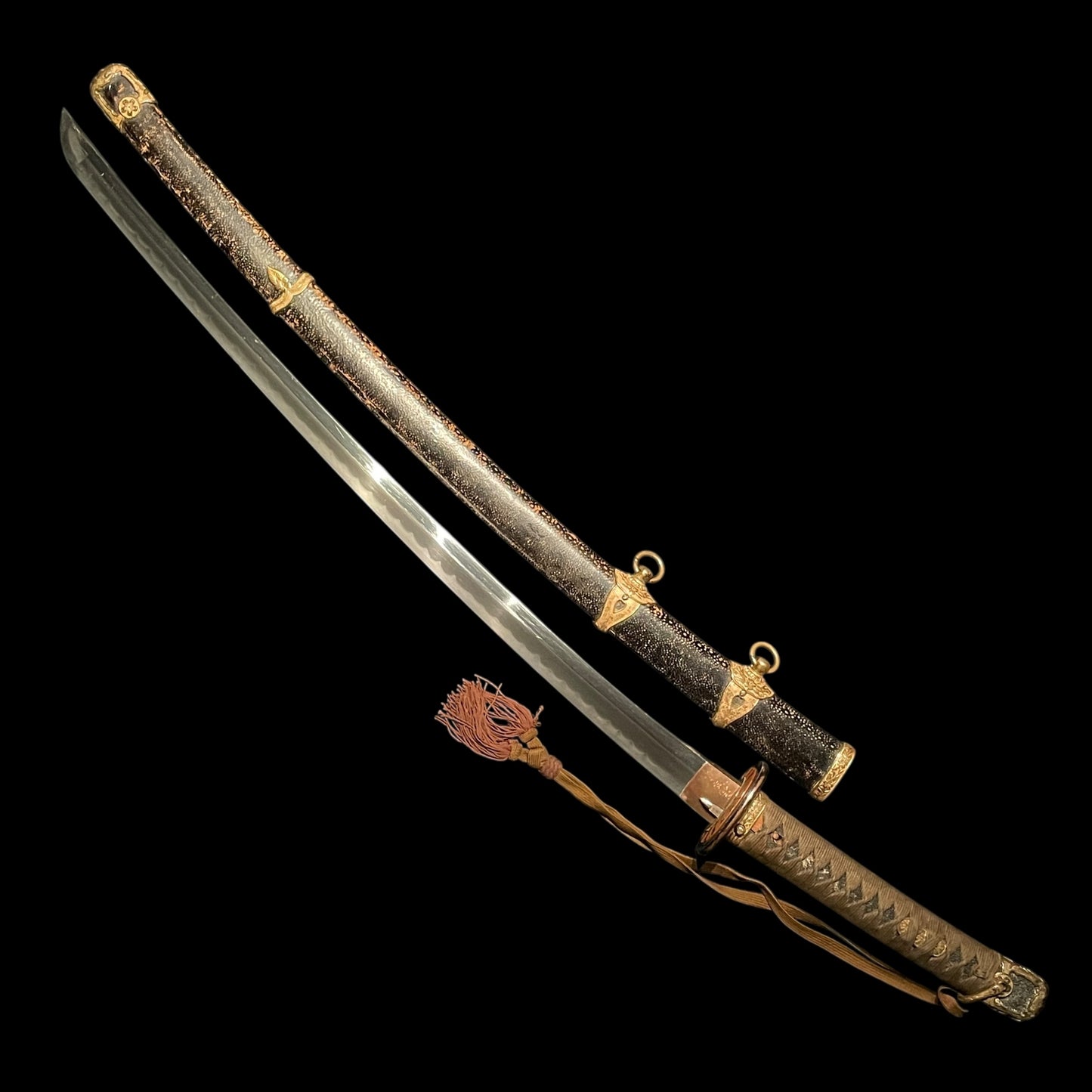 NAVY GUNTO 海軍刀, Sekiju Okada Kaneyoshi 関住岡田兼義 signed, Rising sun Seppa